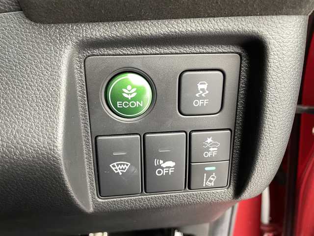 ホンダ ヴェゼル ハイブリッド RS ホンダセンシング 福井県 2019(平31)年 3.5万km プレミアムクリスタルレッドM Gathers 8型SDナビ/型式：VXM-195VFi/FM/AM/フルセグ/Bluetooth/USB】/バックカメラ/ビルトインETC/追従式クルーズコントロール/パドルシフト/ハーフレザーシート/シートヒーター/オートブレーキホールド/ドアバイザー/SPORT MODE/スペアキー/スマートキー/プッシュスタート/フォグライト/リヤフォッガー/オートライト/LEDヘッドライト/純正フロアマット/ホンダセンシング/取扱説明書/新車時保証書