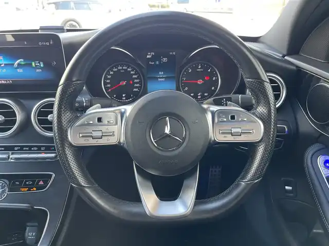 メルセデス・ベンツ Ｃ２２０ｄ アバンギャルド　AMGライン 山梨県 2019(平31)年 5.7万km ポーラホワイト 黒革　/純正ナビ／フルセグ　/Ｂカメラ　/ＡＣＣ　/ＢＳＭ　/アンビエントライト　/ＡｐｐｌｅＣａｒＰｌａｙ　/ＡｎｄｒｏｉｄＡｕｔｏ　/Ｂｌｕｅｔｏｏｔｈ　/メモリ付パワーシート　/シートヒーター　/ＬＥＤヘッドライト