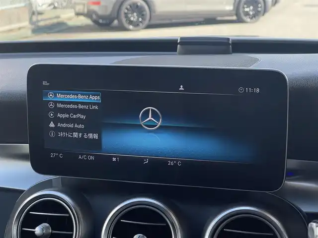 メルセデス・ベンツ Ｃ２２０ｄ アバンギャルド　AMGライン 山梨県 2019(平31)年 5.7万km ポーラホワイト 黒革　/純正ナビ／フルセグ　/Ｂカメラ　/ＡＣＣ　/ＢＳＭ　/アンビエントライト　/ＡｐｐｌｅＣａｒＰｌａｙ　/ＡｎｄｒｏｉｄＡｕｔｏ　/Ｂｌｕｅｔｏｏｔｈ　/メモリ付パワーシート　/シートヒーター　/ＬＥＤヘッドライト