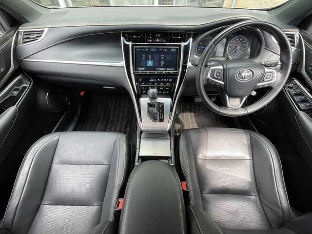 トヨタ ハリアー ハイブリッド プレミアム メタル&レザーP 福島県 2018(平30)年 7.7万km ホワイトパールクリスタルシャイン 4WDハイブリット/シーケンシャルウインカー/純正18AW/追従クルーズコントロール/シートベンチレーション/シートヒーター/パワーバックドア/エアロパーツ（F.S.R）/純正SDナビCD/DVD/BT/バックカメラ/ドライブレコーダー