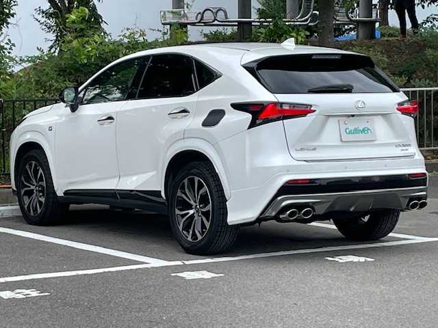 レクサス ＮＸ 200t Fスポーツ 宮城県 2015(平27)年 8.1万km ソニッククォーツ 4WD/LX-MODEエアロ/純正ナビ/バックカメラ/Bluetooth/フルセグTV/USB入力端子/プリクラッシュセーフティ/レーンキープアシスト/オートマチックハイビーム/前後コーナーセンサー/ホールドブレーキ/パドルシフト/MTモード付きAT/電動リアゲート/センターデフロック/ステアリングヒーター/本革レザーシート/シートメモリー/ベンチレーション/シートヒーター/パワーシート/LEDヘッドライト/フォグランプ/オートライト/純正アルミホイール/純正ビルトインETC/社外前後ドライブレコーダー/社外フロアマット
