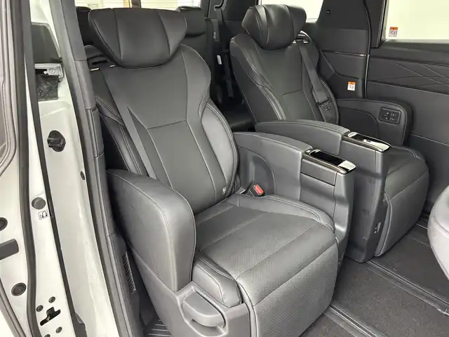 トヨタ アルファード Z 福岡県 2023(令5)年 2.5万km プラチナホワイトパールマイカ ワンオーナー/左右独立サンルーフ　/後席モニター　/純正１４型ＤＡナビ　/全方位カメラ　/セーフティセンス　/ＰＫＳＢ　/ＢＳＭ　/パーキングアシスト　/両側電動スライドドア　/パワーバックドア　/３眼ＬＥＤヘッドライト　/デジタルルームミラー/ビルトインETC２．０/シートベンチレーション／ヒーター/ステアリングヒーター/ワイヤレス充電