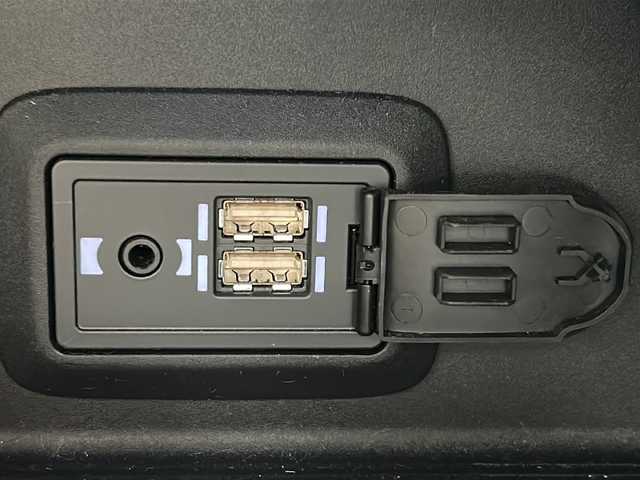 トヨタ ハリアー Z 愛知県 2022(令4)年 1.3万km ホワイトパールクリスタルシャイン ワンオーナー/トヨタセーフティセンス/モデリスタエアロパーツ/純正ナビ　ＢＴ／フルセグ/レーダークルーズコントロール/アラウンドビューモニター/調光パノラマルーフ/デジタルインナーミラー/JBL/ブラインドスポットモニター/ハーフレザー/パワーシート/パワーバックドア/コーナーセンサー/前後ドライブレコーダー/ビルトインETC/純正フロアマット/純正アルミホイール/ステアリングスイッチ/LEDオートライト/アイドリングストップ