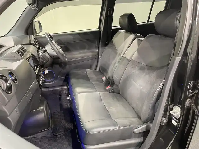 トヨタ ｂＢ S 煌 愛知県 2016(平28)年 6万km ブラックマイカメタリック 社外7インチナビ/フルセグTV/Bluetooth/CD/DVD再生/ETC/バックカメラ/ミュージックサーバー/AUX/純正フロアマット/ハーフレザーシート/HIDヘッドライト/エアコン/デジタルインナーミラー