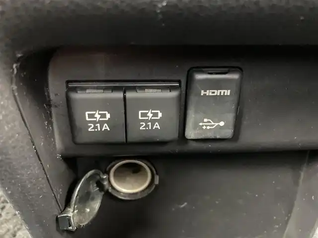 トヨタ ヴォクシー ZS 煌 島根県 2018(平30)年 7.3万km ブラッキッシュアゲハガラスフレーク ディーラーOP SDナビ(CD/DVD/BT/フルセグ)/バックカメラ/両側パワースライドドア /クルーズコントロール/プリクラッシュセーフティー/レーンディパーチャーアラート/オートハイビーム/オートライト/クルーズコントロール/ビルトインETC/前方ドライブレコーダー/電動格納ミラー/ミラーウィンカー /純正フロアマット