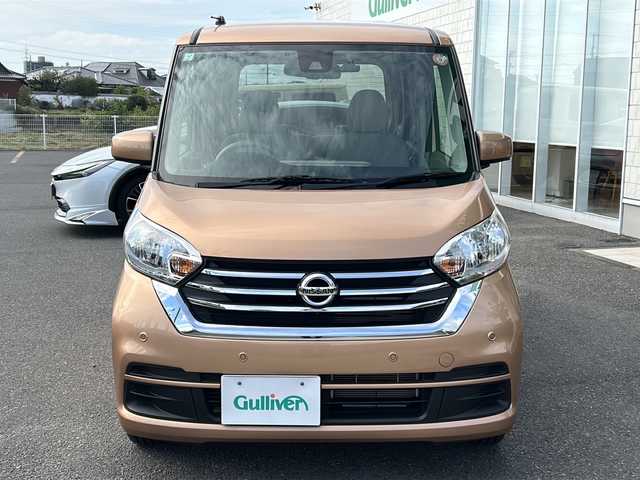 日産 デイズ ルークス X 香川県 2019(平31)年 1.9万km ピンクゴールドM 純正7インチメモリーナビ/フルセグテレビ/DVD再生機能/アラウンドビューモニター/前後ドライブレコーダー/片側パワースライドドア/片側シートバックテーブル/ルーフサーキュレーサー/ETC