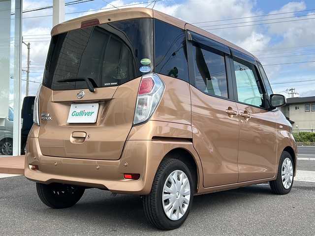 日産 デイズ ルークス X 香川県 2019(平31)年 1.9万km ピンクゴールドM 純正7インチメモリーナビ/フルセグテレビ/DVD再生機能/アラウンドビューモニター/前後ドライブレコーダー/片側パワースライドドア/片側シートバックテーブル/ルーフサーキュレーサー/ETC