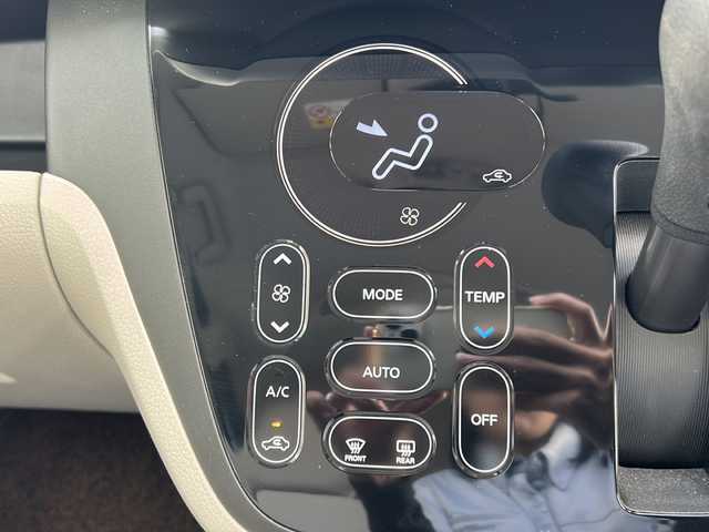 日産 デイズ ルークス X 香川県 2019(平31)年 1.9万km ピンクゴールドM 純正7インチメモリーナビ/フルセグテレビ/DVD再生機能/アラウンドビューモニター/前後ドライブレコーダー/片側パワースライドドア/片側シートバックテーブル/ルーフサーキュレーサー/ETC