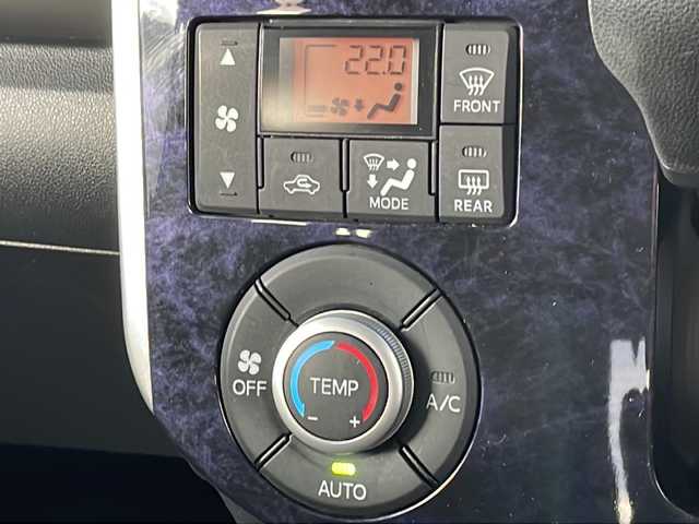 ダイハツ タント カスタム X トップED SA Ⅲ 山形県 2017(平29)年 6.4万km パールホワイトⅢ 禁煙車/4WD/衝突回避支援ブレーキ機能/社外ナビ(AM/FM/BT/TV/CD/DVD)/片側パワースライド/D assist（Ｄアシスト）切替ステアリングスイッチ/アイドリングストップ/シートヒーター/オートマチックハイビーム/ドアバイザー/横滑り防止装置/純正AW14/社外AW14インチスタッドレスタイヤ積込/純正フロアマット/スペアキー(1本)/ETC