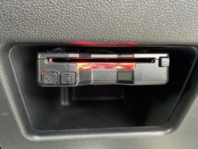 ダイハツ タント カスタム X トップED SA Ⅲ 山形県 2017(平29)年 6.4万km パールホワイトⅢ 禁煙車/4WD/衝突回避支援ブレーキ機能/社外ナビ(AM/FM/BT/TV/CD/DVD)/片側パワースライド/D assist（Ｄアシスト）切替ステアリングスイッチ/アイドリングストップ/シートヒーター/オートマチックハイビーム/ドアバイザー/横滑り防止装置/純正AW14/社外AW14インチスタッドレスタイヤ積込/純正フロアマット/スペアキー(1本)/ETC