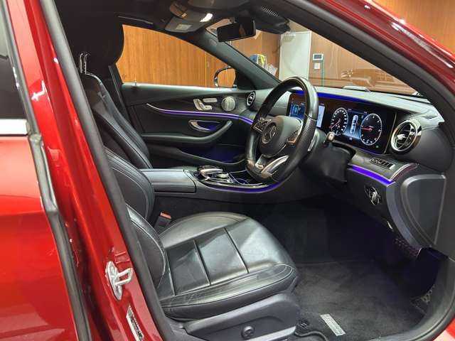 メルセデス・ベンツ Ｅ２２０ｄ アバンギャルド スポーツ 千葉県 2018(平30)年 5.3万km ヒヤシンスレッド レザーEXC　/パノラマSR　/エアバランスパッケージ　/HUD　/Burmester　/純正ナビ　/360°カメラ　/シートヒーター　/パワーシート　/LEDヘッドライト　/ハイビームアシスト　/電動リアゲート　/アンビエントライト　/ETC　/ドラレコ