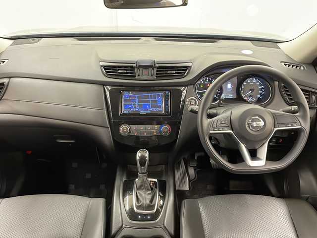 日産 エクストレイル 20S Vセレクション 道央・札幌 2022(令4)年 1.2万km シャイニングブルー ・４WD/・社外ナビ(DVD&CD&BT&フルセグ)/・前後ドライブレコーダー/・フォグランプ/・LEDヘッドライト/・ドアバイザー/・ウインカーミラー/・電動格納ミラー/・アイドリングストップ/・オートライト/・オートエアコン/・バックカメラ/・スマートキー/・社外フロアマット