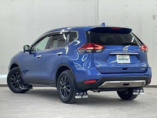 日産 エクストレイル 20S Vセレクション 道央・札幌 2022(令4)年 1.2万km シャイニングブルー ・４WD/・社外ナビ(DVD&CD&BT&フルセグ)/・前後ドライブレコーダー/・フォグランプ/・LEDヘッドライト/・ドアバイザー/・ウインカーミラー/・電動格納ミラー/・アイドリングストップ/・オートライト/・オートエアコン/・バックカメラ/・スマートキー/・社外フロアマット