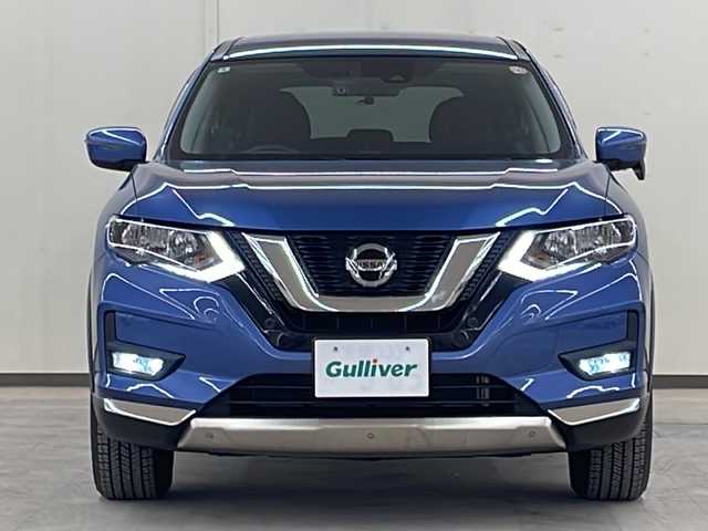 日産 エクストレイル 20S Vセレクション 道央・札幌 2022(令4)年 1.2万km シャイニングブルー ・４WD/・社外ナビ(DVD&CD&BT&フルセグ)/・前後ドライブレコーダー/・フォグランプ/・LEDヘッドライト/・ドアバイザー/・ウインカーミラー/・電動格納ミラー/・アイドリングストップ/・オートライト/・オートエアコン/・バックカメラ/・スマートキー/・社外フロアマット