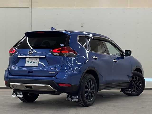 日産 エクストレイル 20S Vセレクション 道央・札幌 2022(令4)年 1.2万km シャイニングブルー ・４WD/・社外ナビ(DVD&CD&BT&フルセグ)/・前後ドライブレコーダー/・フォグランプ/・LEDヘッドライト/・ドアバイザー/・ウインカーミラー/・電動格納ミラー/・アイドリングストップ/・オートライト/・オートエアコン/・バックカメラ/・スマートキー/・社外フロアマット