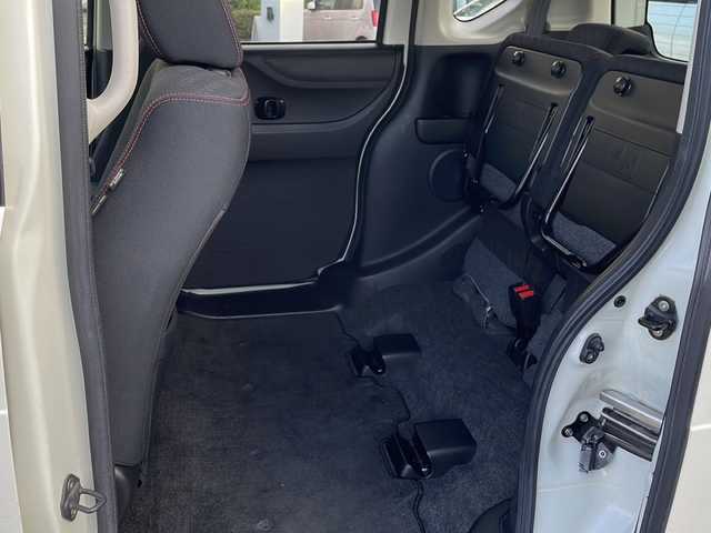 ホンダ Ｎ ＢＯＸ カスタム G SSパッケージ 東京都 2014(平26)年 8.5万km プレミアムホワイトパール 新車時保証書　	/取扱説明書　/シティーブレーキ/社外ナビ/フルセグTV【AVIC-MRZ099】	/SD/CD/DVD/SDREC/BT	/バックカメラ　ETC	/両側パワースライドドア	/HIDライト/Egプッシュスタート/ ストップボタン	/スマートキー	/社外１４インチアルミ