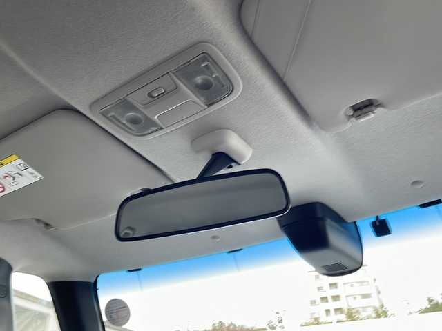 ホンダ Ｎ ＢＯＸ カスタム G SSパッケージ 東京都 2014(平26)年 8.5万km プレミアムホワイトパール 新車時保証書　	/取扱説明書　/シティーブレーキ/社外ナビ/フルセグTV【AVIC-MRZ099】	/SD/CD/DVD/SDREC/BT	/バックカメラ　ETC	/両側パワースライドドア	/HIDライト/Egプッシュスタート/ ストップボタン	/スマートキー	/社外１４インチアルミ