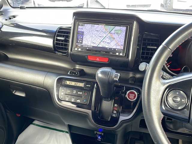 ホンダ Ｎ ＢＯＸ カスタム G SSパッケージ 東京都 2014(平26)年 8.5万km プレミアムホワイトパール 新車時保証書　	/取扱説明書　/シティーブレーキ/社外ナビ/フルセグTV【AVIC-MRZ099】	/SD/CD/DVD/SDREC/BT	/バックカメラ　ETC	/両側パワースライドドア	/HIDライト/Egプッシュスタート/ ストップボタン	/スマートキー	/社外１４インチアルミ