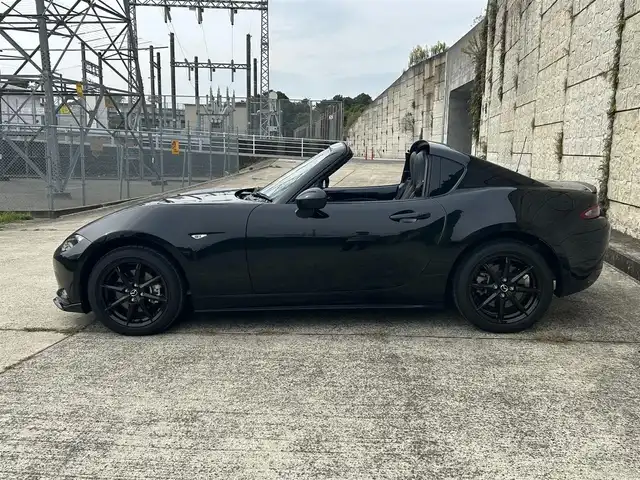 マツダ ロードスター ＲＦ VS 長崎県 2020(令2)年 2.4万km ジェットブラックマイカ 純正コネクトナビ/（CD/DVD/BT/フルセグ）/バックカメラ/衝突軽減システム/レーンアシスト/ブラインドスポットモニター/クルーズコントロール/ETC/レザーシート/シートヒーター/パドルシフト/オートライト/ステアリングスイッチ/バックソナー/純正16インチAW/F/Rエアロ/USB/AUX