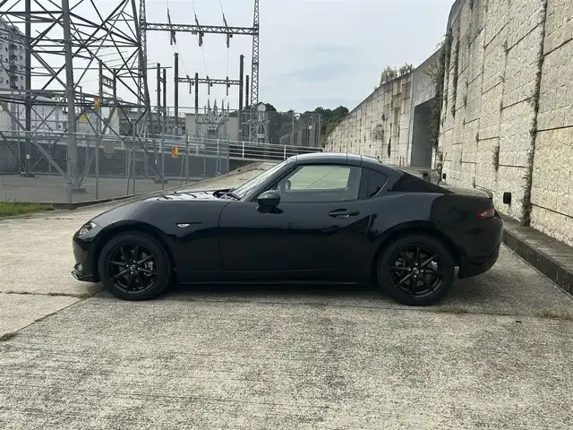 マツダ ロードスター ＲＦ VS 長崎県 2020(令2)年 2.4万km ジェットブラックマイカ 純正コネクトナビ/（CD/DVD/BT/フルセグ）/バックカメラ/衝突軽減システム/レーンアシスト/ブラインドスポットモニター/クルーズコントロール/ETC/レザーシート/シートヒーター/パドルシフト/オートライト/ステアリングスイッチ/バックソナー/純正16インチAW/F/Rエアロ/USB/AUX