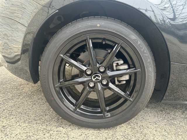 マツダ ロードスター ＲＦ VS 長崎県 2020(令2)年 2.4万km ジェットブラックマイカ 純正コネクトナビ/（CD/DVD/BT/フルセグ）/バックカメラ/衝突軽減システム/レーンアシスト/ブラインドスポットモニター/クルーズコントロール/ETC/レザーシート/シートヒーター/パドルシフト/オートライト/ステアリングスイッチ/バックソナー/純正16インチAW/F/Rエアロ/USB/AUX