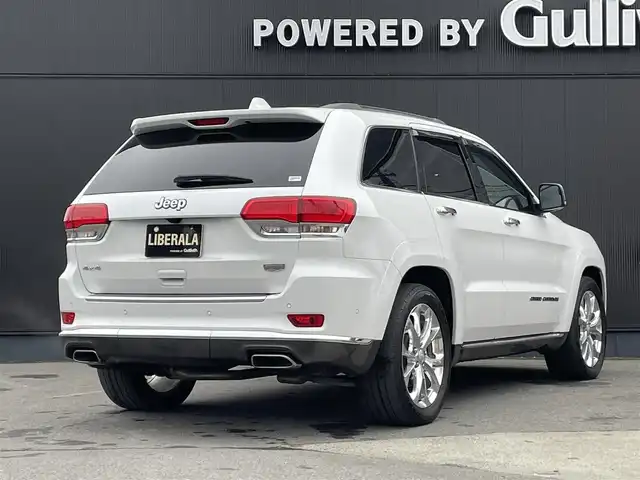 クライスラー・ジープ ジープ グランドチェロキー サミット 長野県 2019(令1)年 5.5万km パール 後期型 /サンルーフ /エアサス /ブラウンレザーシート /ベンチレーション /シートヒーター /ACC /ブラインドスポットモニター/ウッドコンビステアリング /純正ナビ/CarPlay /360°カメラ /スマートエントリー /パワーシート /パワーバックドア