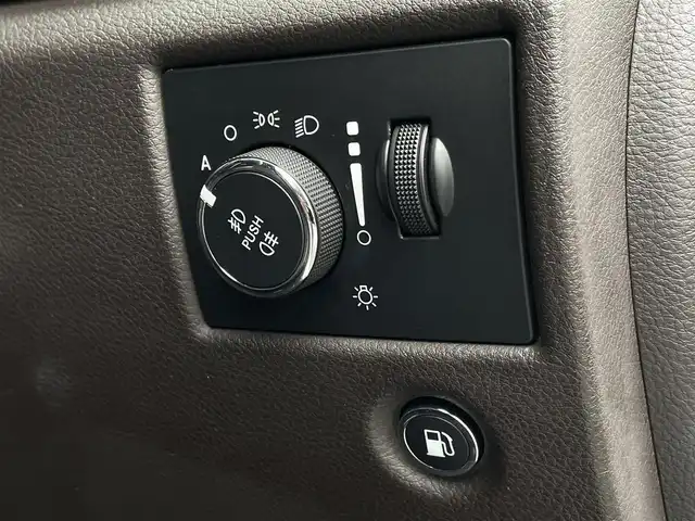 クライスラー・ジープ ジープ グランドチェロキー サミット 長野県 2019(令1)年 5.5万km パール 後期型 /サンルーフ /エアサス /ブラウンレザーシート /ベンチレーション /シートヒーター /ACC /ブラインドスポットモニター/ウッドコンビステアリング /純正ナビ/CarPlay /360°カメラ /スマートエントリー /パワーシート /パワーバックドア