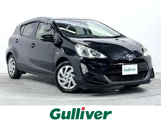 トヨタ アクア S 大阪府 2016(平28)年 3.4万km ブラックマイカ 純正ナビTV バックカメラ スマートキー プッシュスタート オートライト オートエアコン ETC