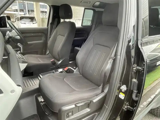 ランドローバー ランドローバー ディフェンダー 110 ダブルオーED 宮城県 2021(令3)年 6万km 黒 ダブルオーＥＤＴ　/ワンオーナー/4WD/純正メモリーナビ/（ＦＭ／ＡＭ／Ｂｌｕｅｔｏｏｔｈ）　/クルーズコントロール　/全方位カメラ　/エレクトロニックエアサスペンションコントロール　/アイドリングストップ　/横滑り防止装置/ベンチレーション/前席シートヒーター/ステアリングヒーター/BSM/ドライブレコーダー（前後型）/スマートキー/プッシュスタート/ETC/背面タイヤ