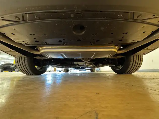 マツダ マツダ３セダン XD ブラックセレクション 群馬県 2025(令7)年 4.2万km ジェットブラックマイカ 安全装備/・衝突軽減ブレーキ/・オートライト/・横滑り防止/・360°カメラ/・ブラインドスポットモニター/・クルーズコントロール/・SOSコール/・コーナーセンサー/メーカー純正ナビ/・AM/FM/フルセグTV/・Bluetooth/SD/USB/・CD/DVD/MSV/HDMI/シートメモリー/前席シートヒーター/ハンドルヒーター/パドルシフト/LEDヘッドライト/電動パーキング/オートホールド/ETC/純正フロアマット/純正ドアバイザー/純正18インチアルミホイール/スマートキー/プッシュスタート