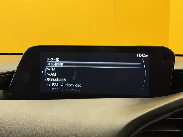 マツダ マツダ３セダン XD ブラックセレクション 群馬県 2025(令7)年 4.2万km ジェットブラックマイカ 安全装備/・衝突軽減ブレーキ/・オートライト/・横滑り防止/・360°カメラ/・ブラインドスポットモニター/・クルーズコントロール/・SOSコール/・コーナーセンサー/メーカー純正ナビ/・AM/FM/フルセグTV/・Bluetooth/SD/USB/・CD/DVD/MSV/HDMI/シートメモリー/前席シートヒーター/ハンドルヒーター/パドルシフト/LEDヘッドライト/電動パーキング/オートホールド/ETC/純正フロアマット/純正ドアバイザー/純正18インチアルミホイール/スマートキー/プッシュスタート