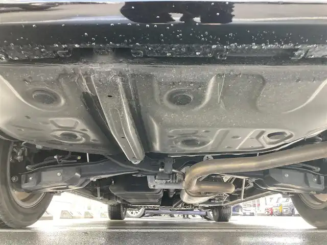 トヨタ ヴェルファイア V 静岡県 2016(平28)年 2.7万km バーニングブラッククリスタルシャインガラスフレーク 純正9インチナビ(NSZT-Y64T)/　AM FM CD DVD Bluetooth SD/フルセグTV/バックモニター/LEDオートヘッドランプ/ハーフレザーシート/運転席パワーシート/クルーズコントロール/前後方クリアランスソナー/両側パワースライドドア/純正17インチアルミホイール/スマートキー2本/ワンオーナー/後席11インチフリップダウンモニター(V11T-R62C)/ビルトインETC