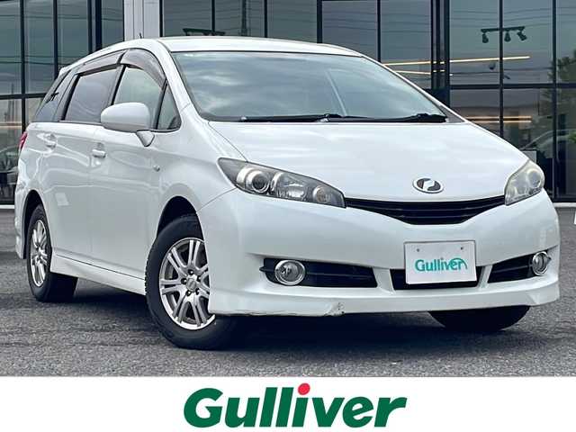 トヨタ ウィッシュ 1．8X HIDセレクション 道央・札幌 2011(平23)年 10.7万km ホワイトパールクリスタルシャイン 4WD/純正HDDナビ/FM/AM/CD/DVD/フルセグTV/BT/横滑り防止システム/バックカメラ/ワイパーデアイサー /電動格納ミラー/スマートキー/プッシュスタート/オートライト/ドアバイザー/ETC