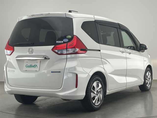 ホンダ フリード ハイブリット B 愛知県 2018(平30)年 7.3万km ホワイトオーキッドパール 社外メモリナビ　Ｂｌｕｅｔｏｏｔｈ　ラジオ　ＡＭＦＭ　両側スライドドア　クルーズコントロール　ＥＴＣ　プッシュスタート　スマートキー　電動格納ミラー　スマートキー　フロアマット　ドアバイザー　禁煙車