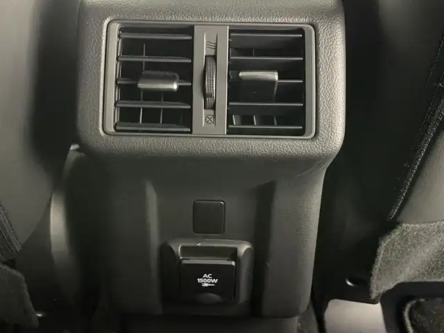 三菱 アウトランダー ＰＨＥＶ Sエディション 愛知県 2019(平31)年 5.9万km アメジストブラック/レッドM 純正ナビ　フルセグＴＶ　Ｂｌｕｅｔｏｏｔｈ　サンルーフ　全方位カメラ　ＡＣ１００Ｖ電源　前後ドラレコ　電度リアゲート　衝突軽減　追従クルコン　ＢＳＭ　コーナーセンサー　オートホールド　ＬＤＷ　USB　TVキャンセラー　　禁煙車