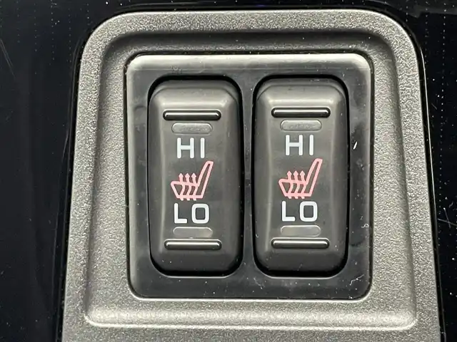 三菱 アウトランダー ＰＨＥＶ Sエディション 愛知県 2019(平31)年 5.9万km アメジストブラック/レッドM 純正ナビ　フルセグＴＶ　Ｂｌｕｅｔｏｏｔｈ　サンルーフ　全方位カメラ　ＡＣ１００Ｖ電源　前後ドラレコ　電度リアゲート　衝突軽減　追従クルコン　ＢＳＭ　コーナーセンサー　オートホールド　ＬＤＷ　USB　TVキャンセラー　　禁煙車
