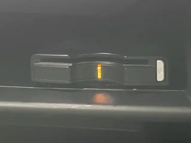 三菱 アウトランダー ＰＨＥＶ Sエディション 愛知県 2019(平31)年 5.9万km アメジストブラック/レッドM 純正ナビ　フルセグＴＶ　Ｂｌｕｅｔｏｏｔｈ　サンルーフ　全方位カメラ　ＡＣ１００Ｖ電源　前後ドラレコ　電度リアゲート　衝突軽減　追従クルコン　ＢＳＭ　コーナーセンサー　オートホールド　ＬＤＷ　USB　TVキャンセラー　　禁煙車