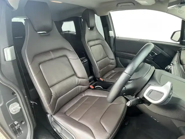 ＢＭＷ ｉ３ レンジエクステンダー 東京都 2019(令1)年 3.9万km ベージュⅡ スイートベース/レンジエクステンダー装着車/iDriveナビ/Bluetooth/USB/ブラウン革シート/前席シートヒーター/アンビエントライト/Harman/Kardon/インテリジェントセーフティパッケージ/アダプティブクルーズコントロール/レーンディパーチャーワーニング/充電ケーブル有り/LEDオートライト/コンフォートアクセス/ミラー型ETC/ドライブレコーダー/純正19inchAW/保証書　取説　記録簿　スペアキー有り