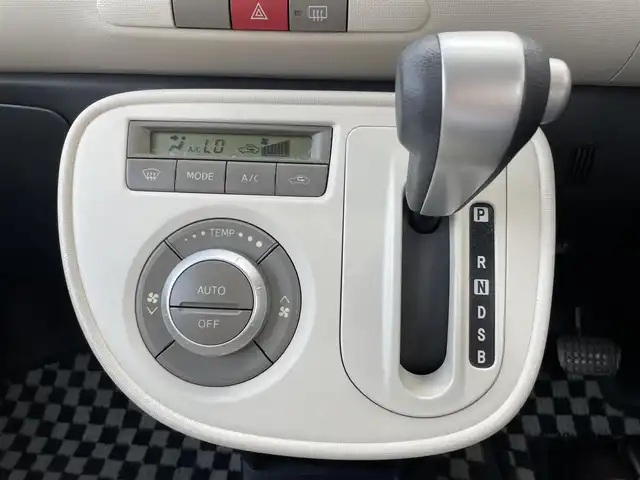 ダイハツ ミラ ココア プラスX 三重県 2010(平22)年 8.2万km パールホワイトⅢ 登録時81999km/ルーフレール/社外ナビ【NX809】/AM/FM/Bluetooth