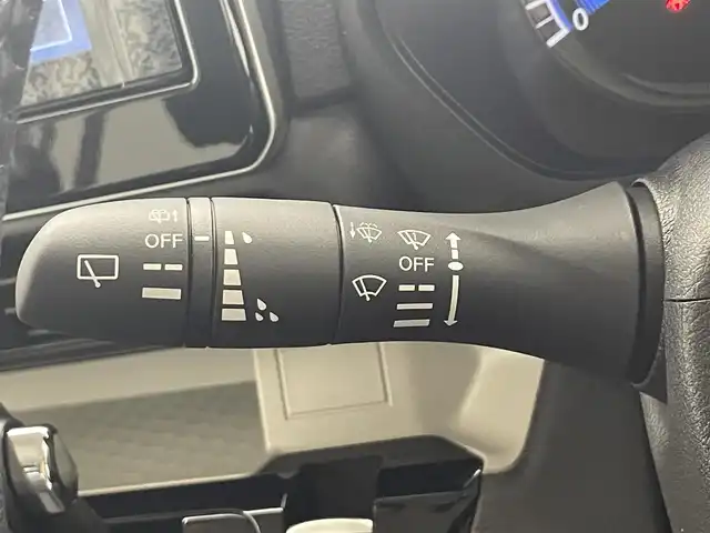 三菱 デリカミニ T プレミアム 滋賀県 2025(令7)年 0.1千km 緑Ⅱ 登録済未使用車/純正9型ディスプレイオーディオ/全方位カメラ/両側パワースライドドア/デジタルルームミラー/追従クルーズコントロール/シートヒーター/ハーフレザーシート/ステアリングヒーター/純正LEDヘッドライト/純正１５AW/前後ソナー/電子パーキング/サイドデカール