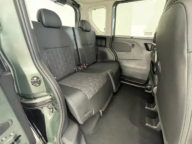 三菱 デリカミニ T プレミアム 滋賀県 2025(令7)年 0.1千km 緑Ⅱ 登録済未使用車/純正9型ディスプレイオーディオ/全方位カメラ/両側パワースライドドア/デジタルルームミラー/追従クルーズコントロール/シートヒーター/ハーフレザーシート/ステアリングヒーター/純正LEDヘッドライト/純正１５AW/前後ソナー/電子パーキング/サイドデカール