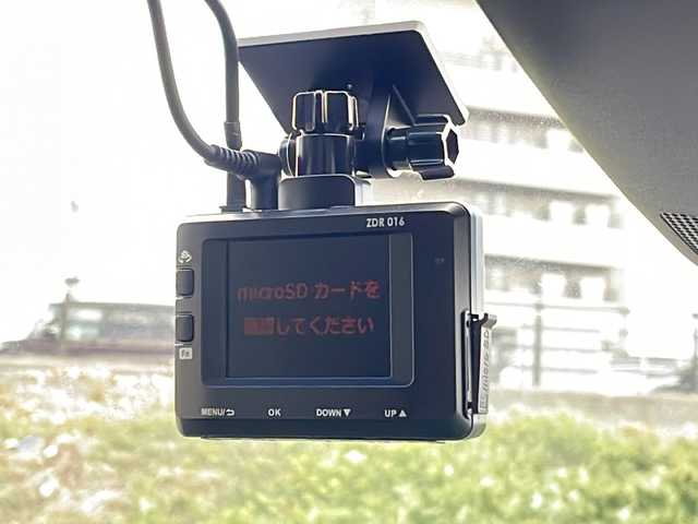 ホンダ オデッセイ アブソルート 20thアニバーサリー 新潟県 2014(平26)年 7.4万km プレミアムヴィーナスブラックP 4WD/純正8インチインターナビ(VXM-155VFEi)/CD/DVD/BT/フルセグテレビ/ミュージックサーバー/バックカメラ/ETC/フリップダウンモニター/ドライブレコーダー/クルーズコントロール/両側パワースライドドア/半革シート/運転席パワーシート/ステアリングスイッチ/スマートキー/プッシュスタート/LEDヘッドライト/オートライト/フォグランプ/社外18インチアルミホイール