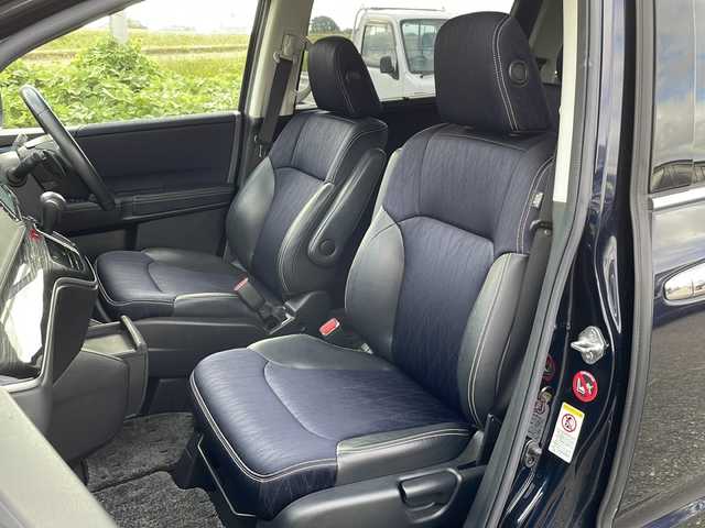 ホンダ オデッセイ アブソルート 20thアニバーサリー 新潟県 2014(平26)年 7.4万km プレミアムヴィーナスブラックP 4WD/純正8インチインターナビ(VXM-155VFEi)/CD/DVD/BT/フルセグテレビ/ミュージックサーバー/バックカメラ/ETC/フリップダウンモニター/ドライブレコーダー/クルーズコントロール/両側パワースライドドア/半革シート/運転席パワーシート/ステアリングスイッチ/スマートキー/プッシュスタート/LEDヘッドライト/オートライト/フォグランプ/社外18インチアルミホイール