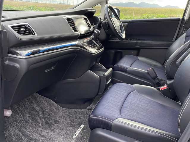 ホンダ オデッセイ アブソルート 20thアニバーサリー 新潟県 2014(平26)年 7.4万km プレミアムヴィーナスブラックP 4WD/純正8インチインターナビ(VXM-155VFEi)/CD/DVD/BT/フルセグテレビ/ミュージックサーバー/バックカメラ/ETC/フリップダウンモニター/ドライブレコーダー/クルーズコントロール/両側パワースライドドア/半革シート/運転席パワーシート/ステアリングスイッチ/スマートキー/プッシュスタート/LEDヘッドライト/オートライト/フォグランプ/社外18インチアルミホイール