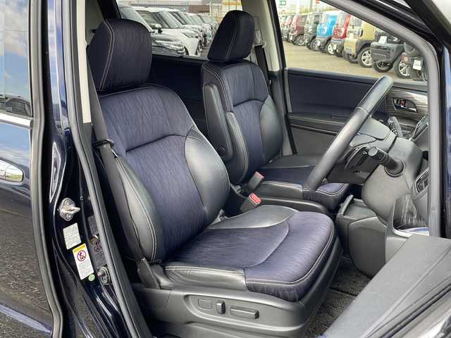 ホンダ オデッセイ アブソルート 20thアニバーサリー 新潟県 2014(平26)年 7.4万km プレミアムヴィーナスブラックP 4WD/純正8インチインターナビ(VXM-155VFEi)/CD/DVD/BT/フルセグテレビ/ミュージックサーバー/バックカメラ/ETC/フリップダウンモニター/ドライブレコーダー/クルーズコントロール/両側パワースライドドア/半革シート/運転席パワーシート/ステアリングスイッチ/スマートキー/プッシュスタート/LEDヘッドライト/オートライト/フォグランプ/社外18インチアルミホイール