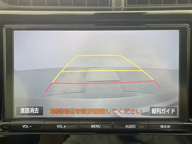 トヨタ アクア S スタイルブラック 大阪府 2016(平28)年 1万km ライムホワイトパールクリスタルシャイン 衝突軽減ブレーキ/車線逸脱警報/横滑り防止/純正SDナビ/(フルセグTV CD DVD Bluetooth)/バックカメラ/LEDヘッドライト/オートライト/オートマチックハイビーム/電動格納ミラー/ウインカーミラー/ドアバイザー/プッシュスタート/スマートキー/純正フロアマット/ETC