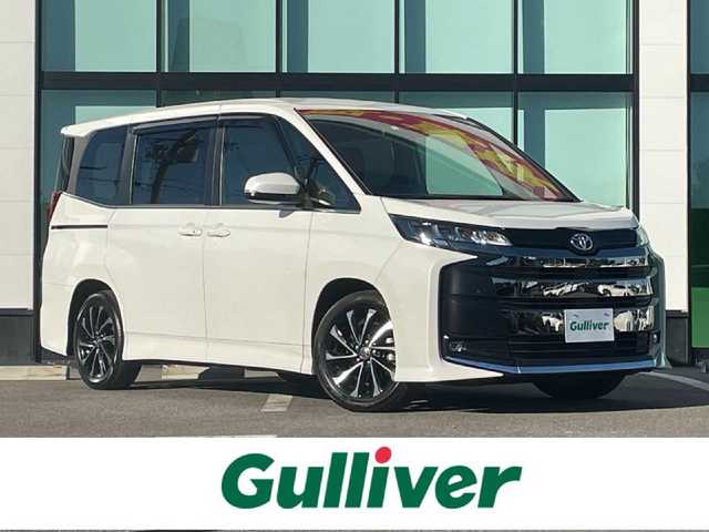 トヨタ ノア S－Z 和歌山県 2023(令5)年 2.9万km ホワイトパールクリスタルシャイン 純正コネクトナビ/フルセグTV/バックカメラ/プリクラッシュセーフティー/レーダークルーズコントロール/レーンディパーチャーアラート/クリアランスソナー/純正フロアマット/両側パワースライドドア/ビルトインETC/ユニバーサルステップ/シートヒーター/LEDヘッドライト/オートライト/オートマチックハイビーム