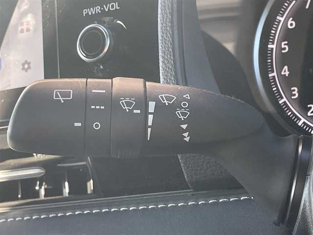 トヨタ ノア S－Z 和歌山県 2023(令5)年 2.9万km ホワイトパールクリスタルシャイン 純正コネクトナビ/フルセグTV/バックカメラ/プリクラッシュセーフティー/レーダークルーズコントロール/レーンディパーチャーアラート/クリアランスソナー/純正フロアマット/両側パワースライドドア/ビルトインETC/ユニバーサルステップ/シートヒーター/LEDヘッドライト/オートライト/オートマチックハイビーム