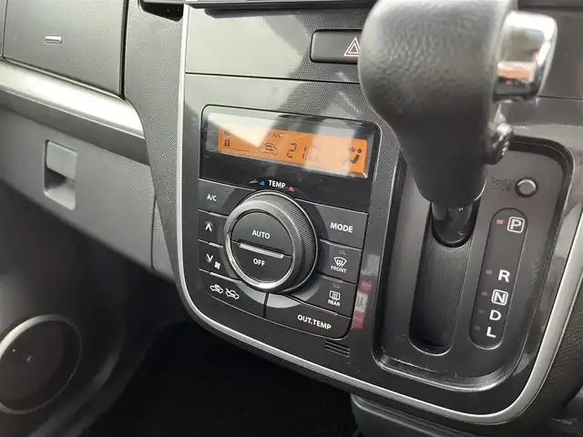 スズキ ワゴンＲ LTDⅡ 鳥取県 2012(平24)年 4.2万km ルナグレーパールメタリック 社外9インチディスプレイオーディオ/BT/運転席シートヒーター/キセノンライト/純正15インチアルミホイール/プッシュエンジンスタート/室内イルミネーション/純正フォグライト/ウィンカーミラー/電動格納ミラー/純正エアロパーツ/リヤルーフスポイラー/社外フロアマット/ドアバイザー/保証書/取扱説明書