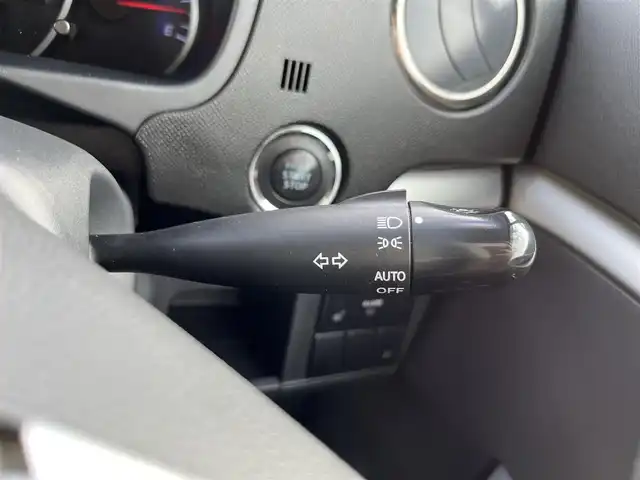 スズキ ワゴンＲ LTDⅡ 鳥取県 2012(平24)年 4.2万km ルナグレーパールメタリック 社外9インチディスプレイオーディオ/BT/運転席シートヒーター/キセノンライト/純正15インチアルミホイール/プッシュエンジンスタート/室内イルミネーション/純正フォグライト/ウィンカーミラー/電動格納ミラー/純正エアロパーツ/リヤルーフスポイラー/社外フロアマット/ドアバイザー/保証書/取扱説明書